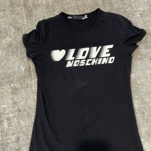Love moschino t shirt